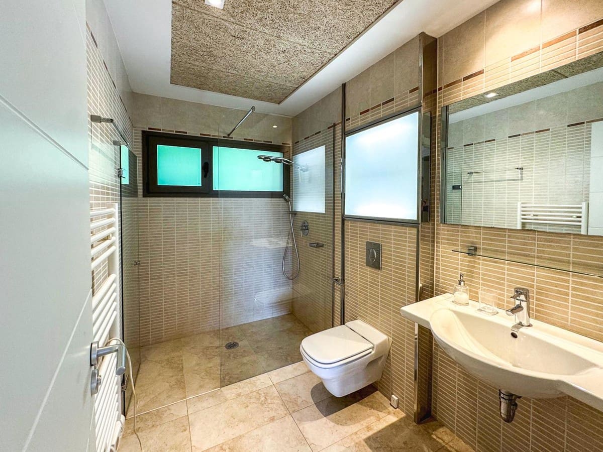 2 soveværelse Lejlighed til salg i Peguera / Paguera - € 649.000 (Ref: 9058570)