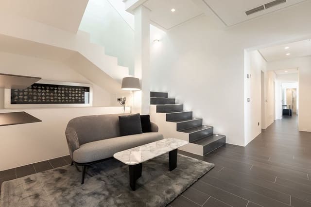 5 soverom Villa til salgs i Portals Nous, Calvià med svømmebasseng - € 5 950 000 (Ref: 9058571)