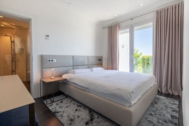 5 soverom Villa til salgs i Portals Nous, Calvià med svømmebasseng - € 5 950 000 (Ref: 9058571)