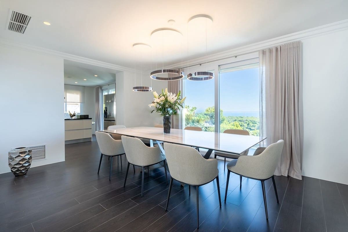 5 soverom Villa til salgs i Portals Nous med svømmebasseng - € 5 950 000 (Ref: 9058571)