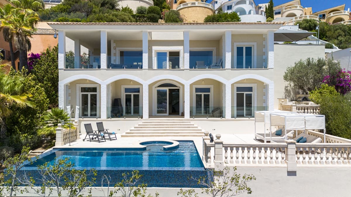 4 sypialnia Willa na sprzedaż w Santa Ponsa z basenem - 3 700 000 € (Ref: 9096995)
