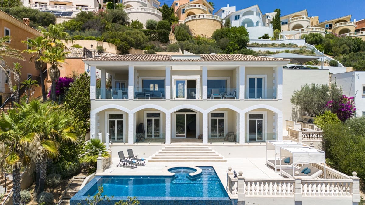 4 sypialnia Willa na sprzedaż w Santa Ponsa z basenem - 3 700 000 € (Ref: 9096995)