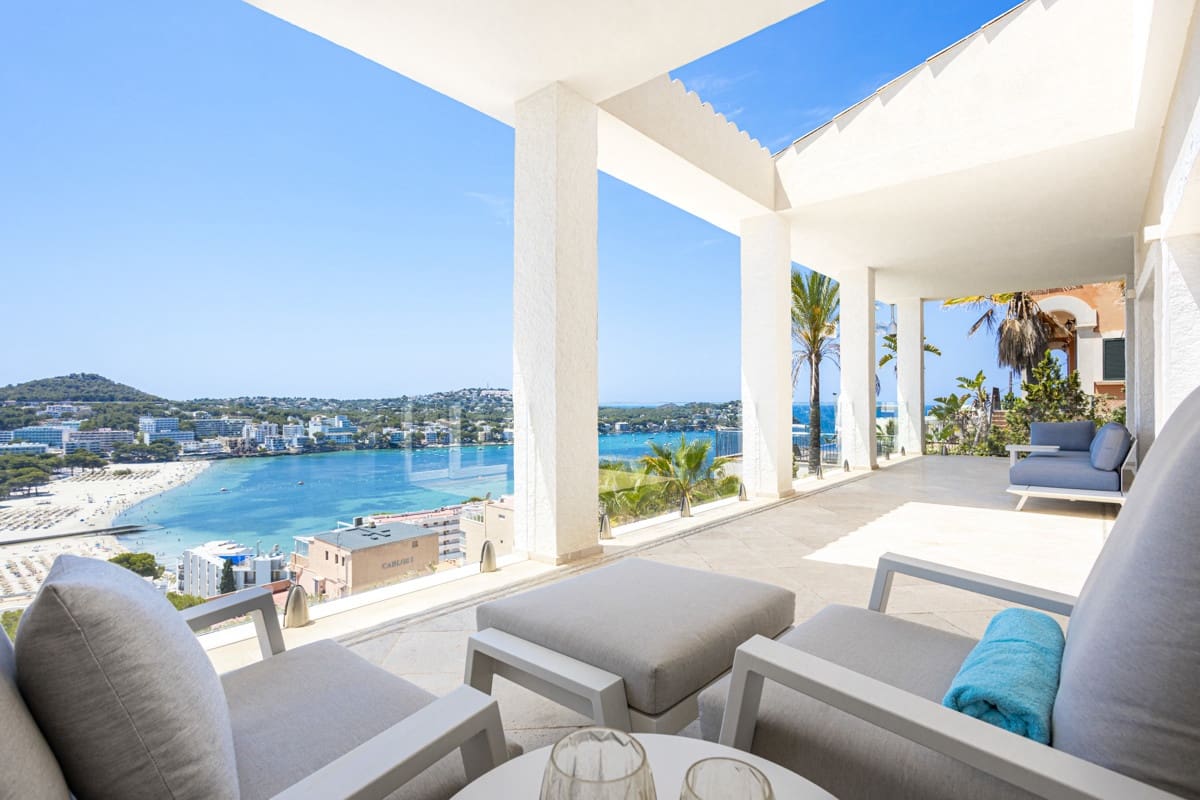 4 sypialnia Willa na sprzedaż w Santa Ponsa z basenem - 3 700 000 € (Ref: 9096995)