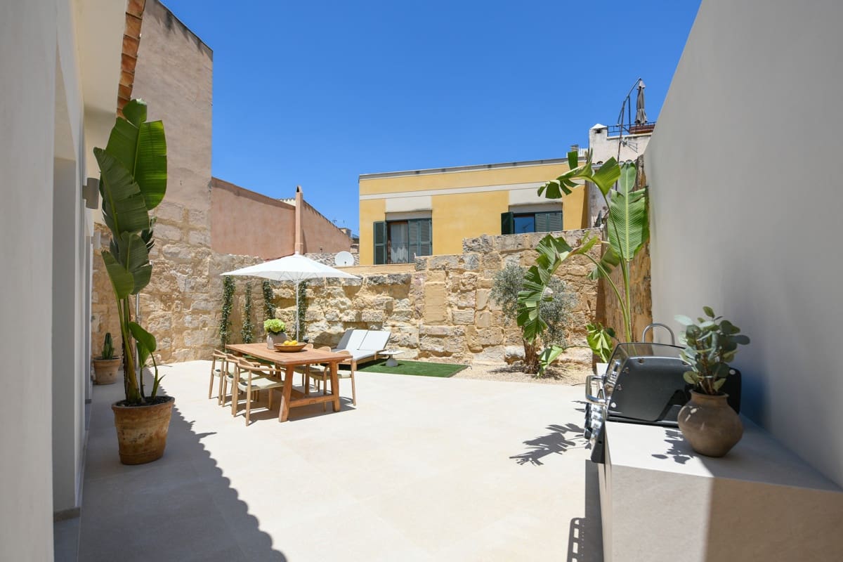 3 soveværelse Rækkehus til salg i Palma de Mallorca - € 1.780.000 (Ref: 9109934)