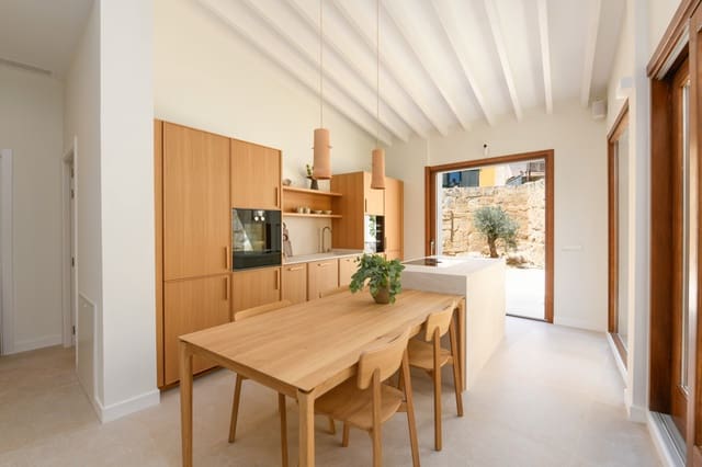 3 quarto Moradia em Banda para venda em Santa Catalina, Palma de Mallorca - 1 780 000 € (Ref: 9109934)