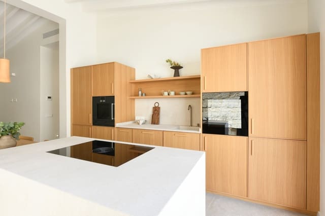 3 quarto Moradia em Banda para venda em Santa Catalina, Palma de Mallorca - 1 780 000 € (Ref: 9109934)