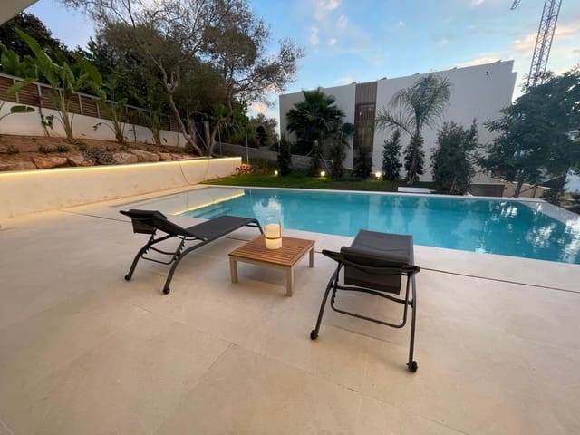 Villa/Maison de 4 chambres à louer à Bendinat, Calvià avec piscine - 15 000 € (Ref: 9109935)