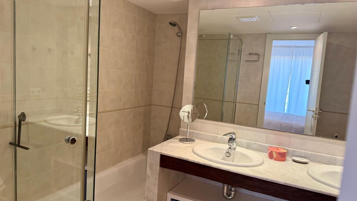 2 bedroom Flat for sale in Cala Vinyes / Cala Vinyas / Cala Vinas with pool garage - € 675,000 (Ref: 9129319)