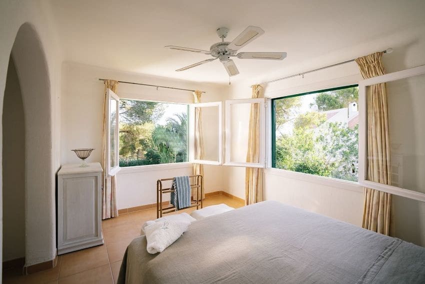 5 soveværelse Byhus til leje i Sol de Mallorca med swimmingpool - € 5.500 (Ref: 9142343)