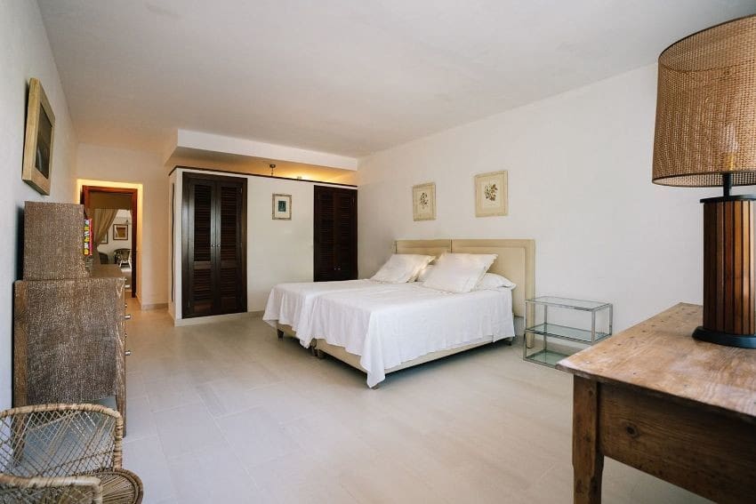 5 soveværelse Byhus til leje i Sol de Mallorca med swimmingpool - € 5.500 (Ref: 9142343)