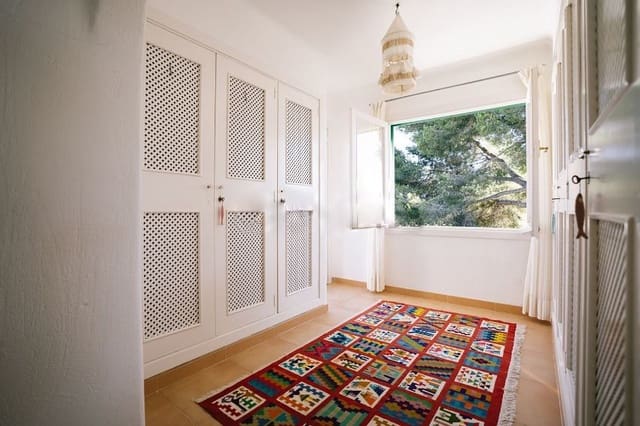 5 soveværelse Byhus til leje i Sol de Mallorca, Calvià med swimmingpool - € 5.500 (Ref: 9142343)