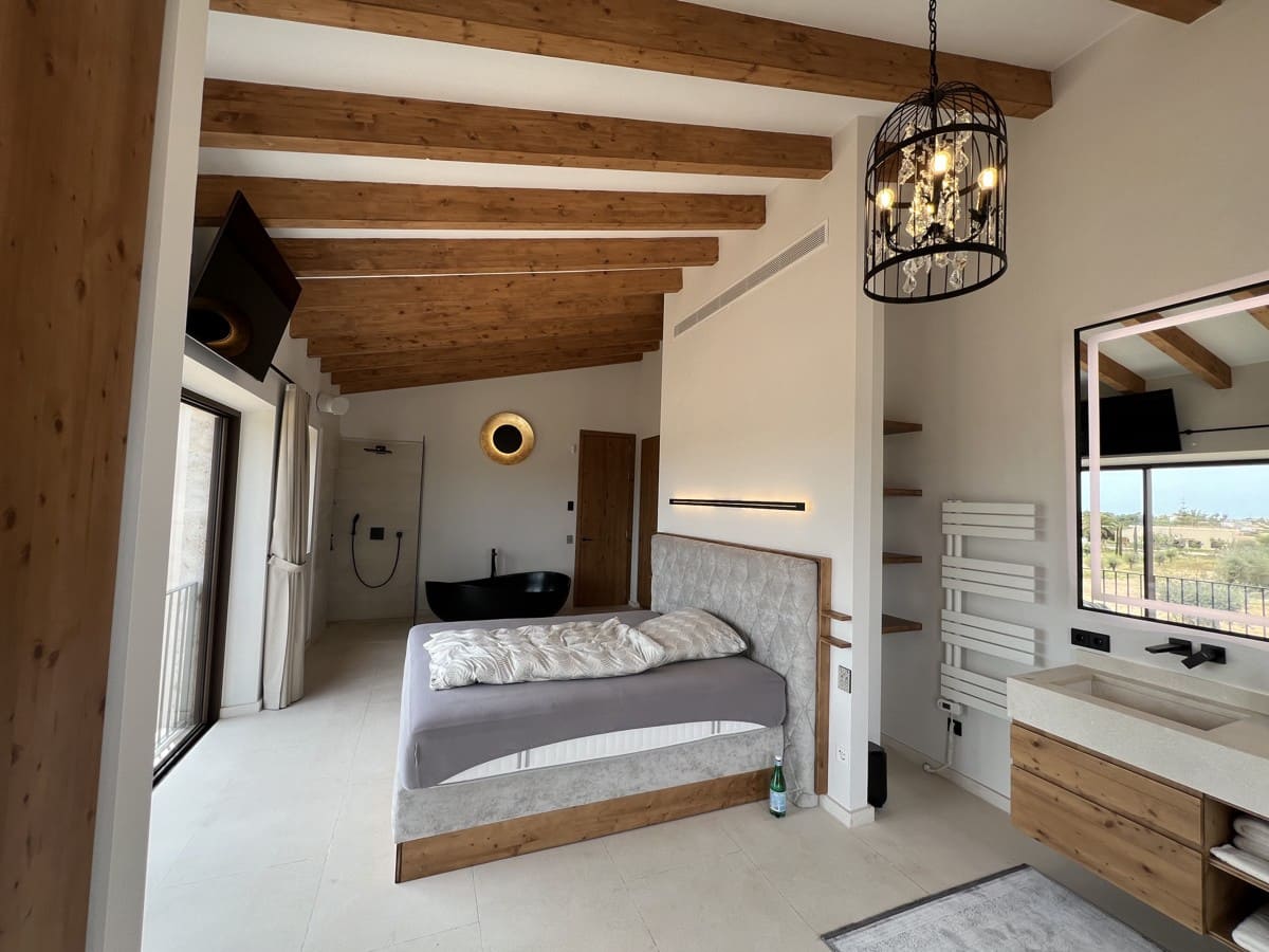 6 soverom Finca/Herregård til leie i Santanyi med svømmebasseng - € 8 500 (Ref: 9158685)