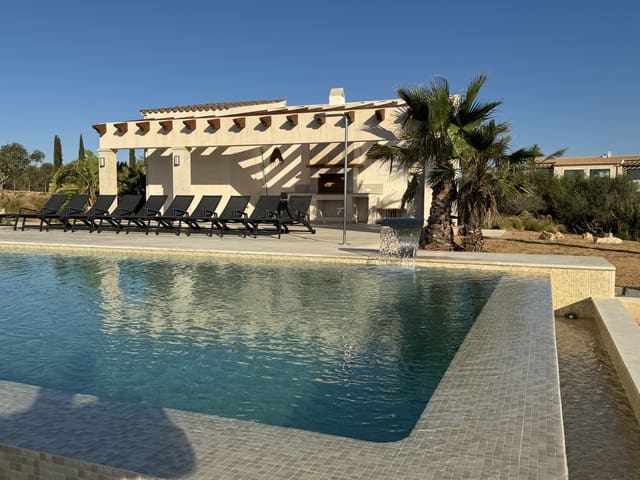 6 soveværelse Finca/Landehus til leje i Santanyí med swimmingpool - € 8.500 (Ref: 9158685)