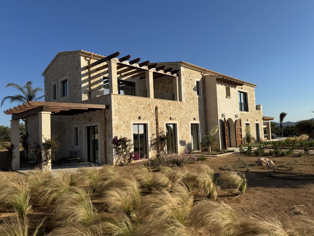 6 soverom Finca/Herregård til leie i Santanyi med svømmebasseng - € 8 500 (Ref: 9158685)