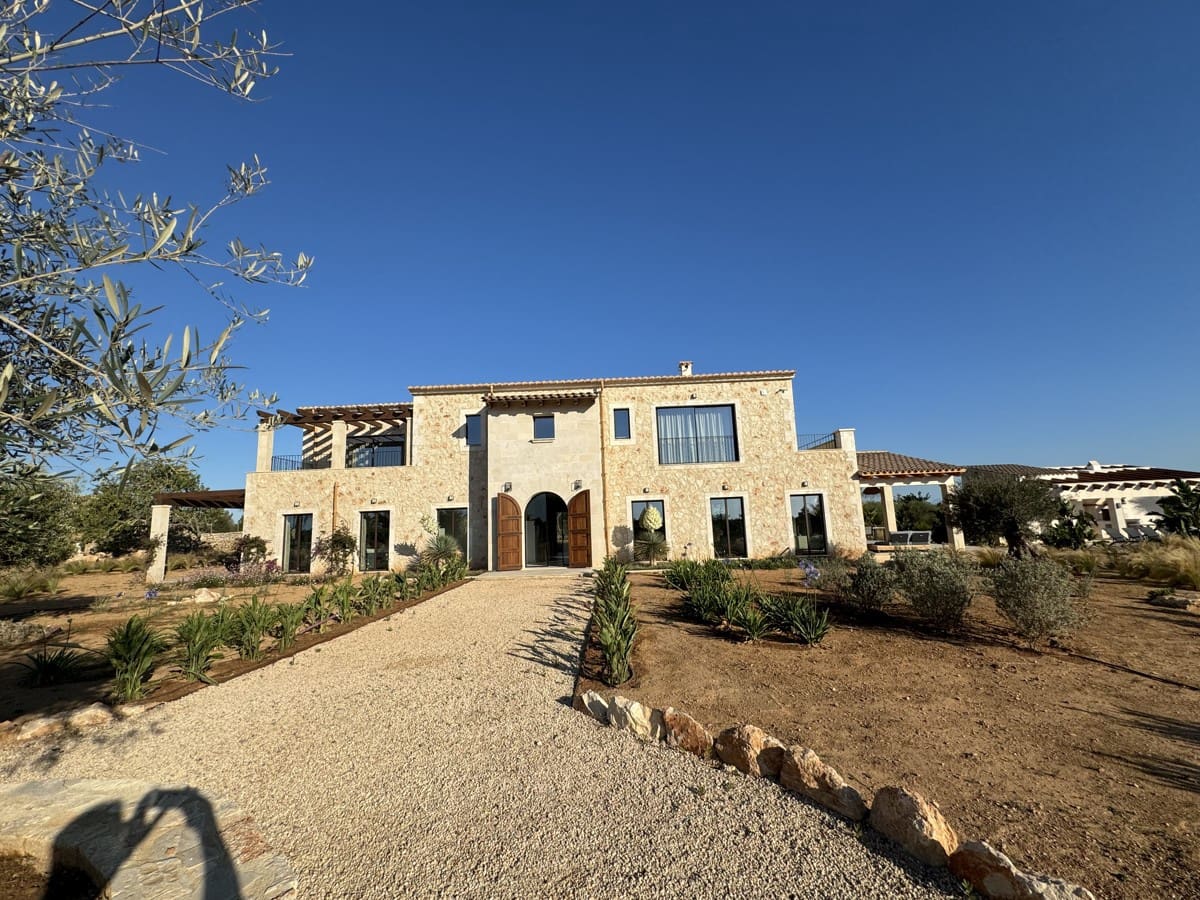 6 soverom Finca/Herregård til leie i Santanyi med svømmebasseng - € 8 500 (Ref: 9158685)