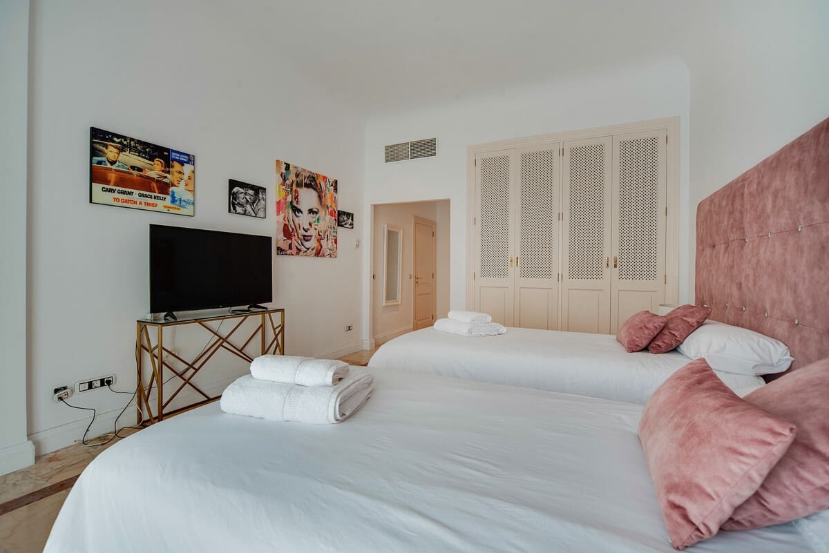 6 sovrum Villa till salu i Son Vida med pool - 4 490 000 € (Ref: 9205435)