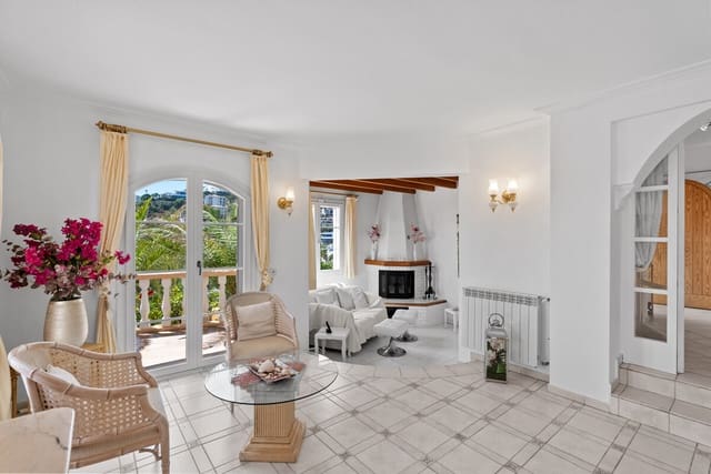 4 soveværelse Villa til salg i Puerto de Andratx, Andratx med swimmingpool - € 3.900.000 (Ref: 9205756)