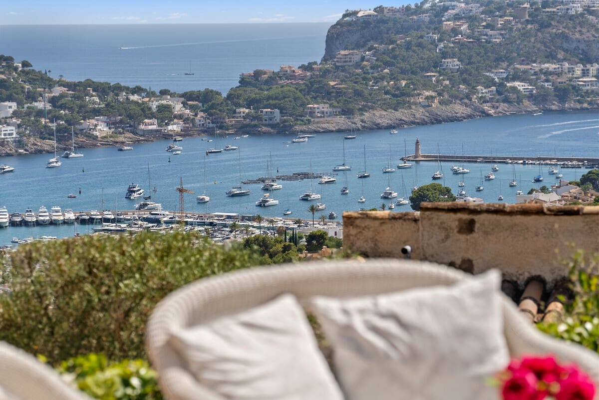 4 soveværelse Villa til salg i Puerto de Andratx med swimmingpool - € 3.900.000 (Ref: 9205756)