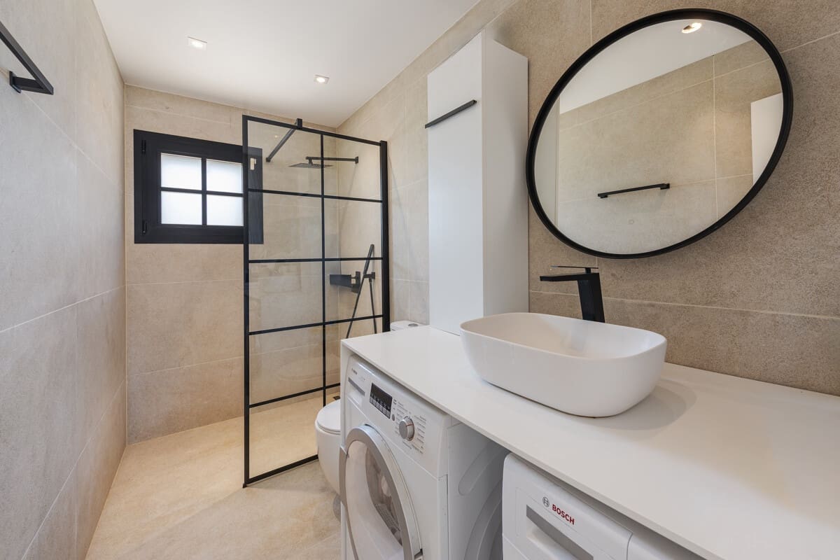 8 soveværelse Finca/Landehus til salg i Binissalem med swimmingpool - € 3.900.000 (Ref: 9207775)