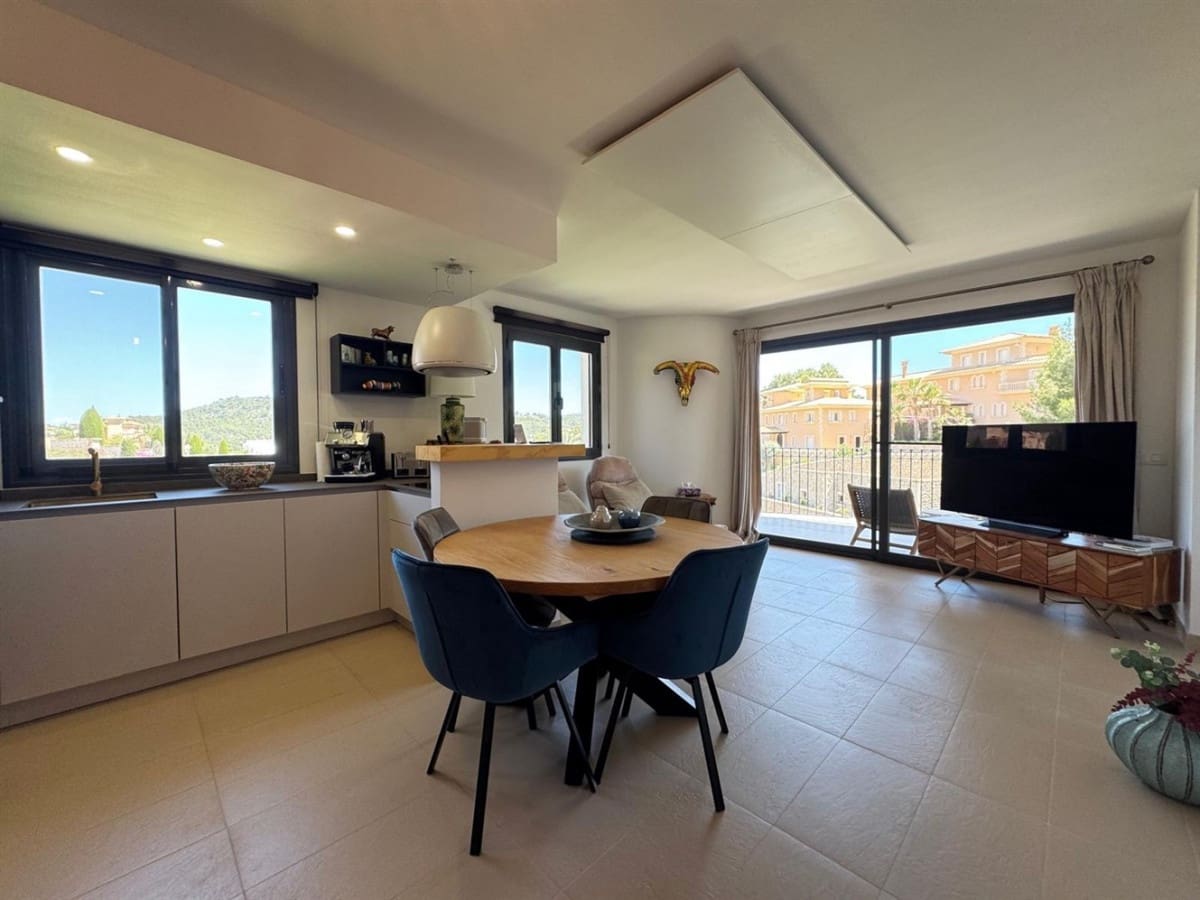 3 soveværelse Penthouse til salg i Es Camp De Mar / El Camp De Mar med swimmingpool - € 1.290.000 (Ref: 9262006)