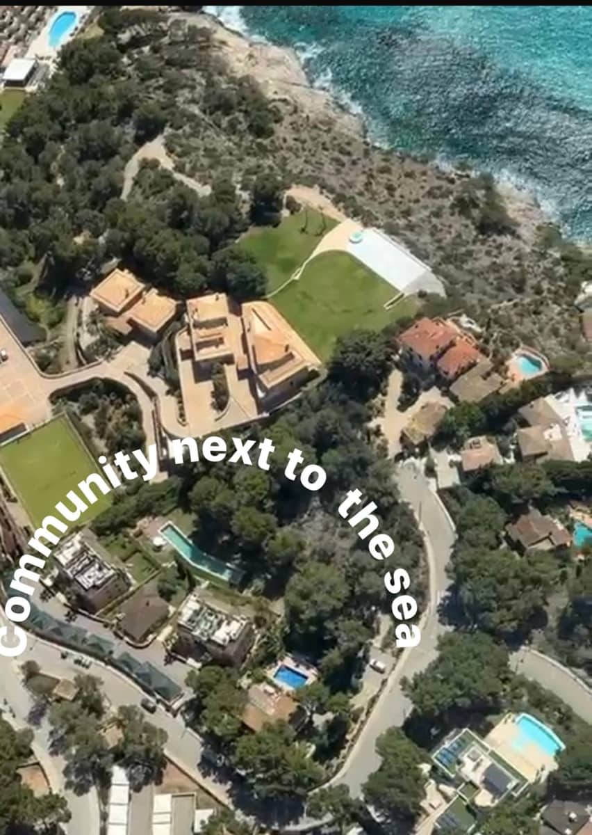 3 soveværelse Penthouse til salg i Es Camp De Mar / El Camp De Mar med swimmingpool - € 1.290.000 (Ref: 9262006)