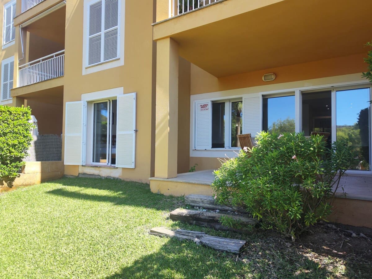 2 soveværelse Lejlighed til salg i Cala Fornells med swimmingpool - € 475.000 (Ref: 9263923)