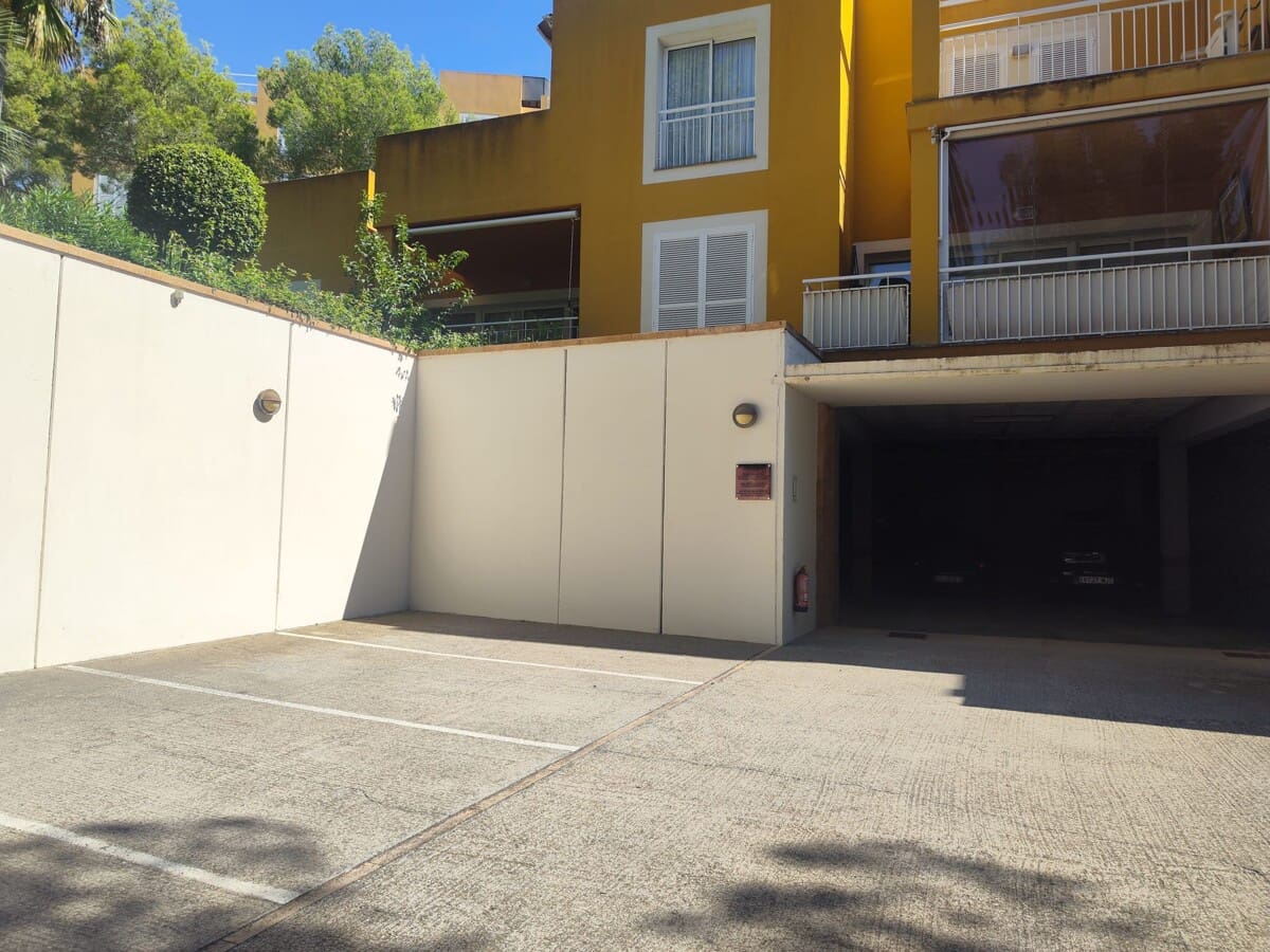 2 soveværelse Lejlighed til salg i Cala Fornells med swimmingpool - € 475.000 (Ref: 9263923)