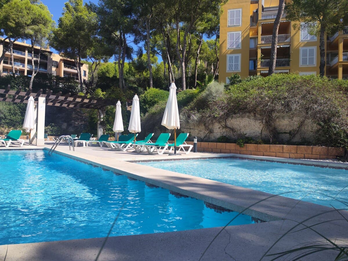 2 soveværelse Lejlighed til salg i Cala Fornells med swimmingpool - € 475.000 (Ref: 9263923)