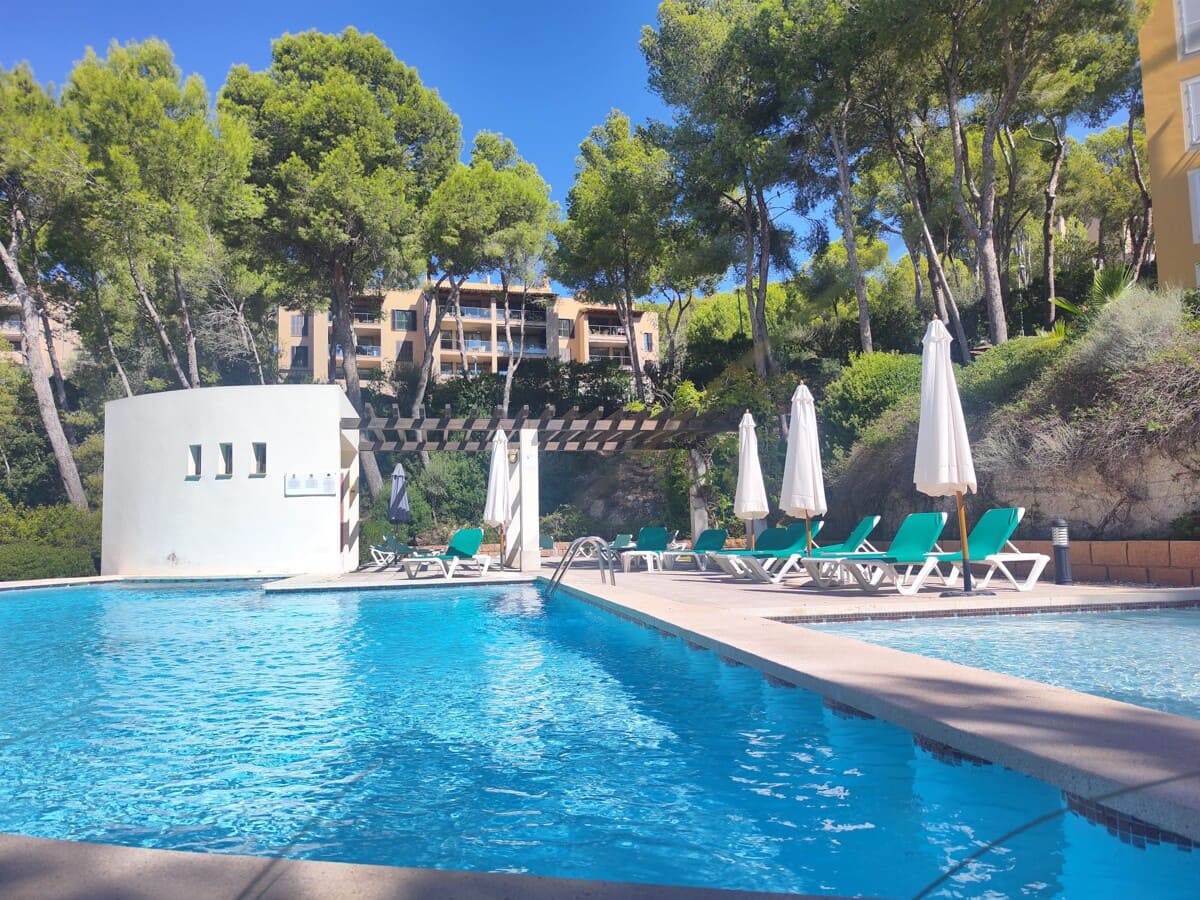 2 soveværelse Lejlighed til salg i Cala Fornells med swimmingpool - € 475.000 (Ref: 9263923)