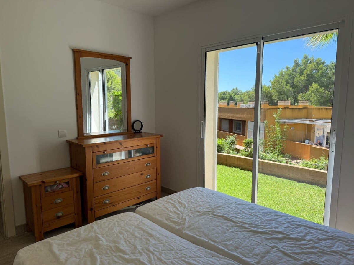 2 soveværelse Lejlighed til salg i Cala Fornells med swimmingpool - € 475.000 (Ref: 9263923)