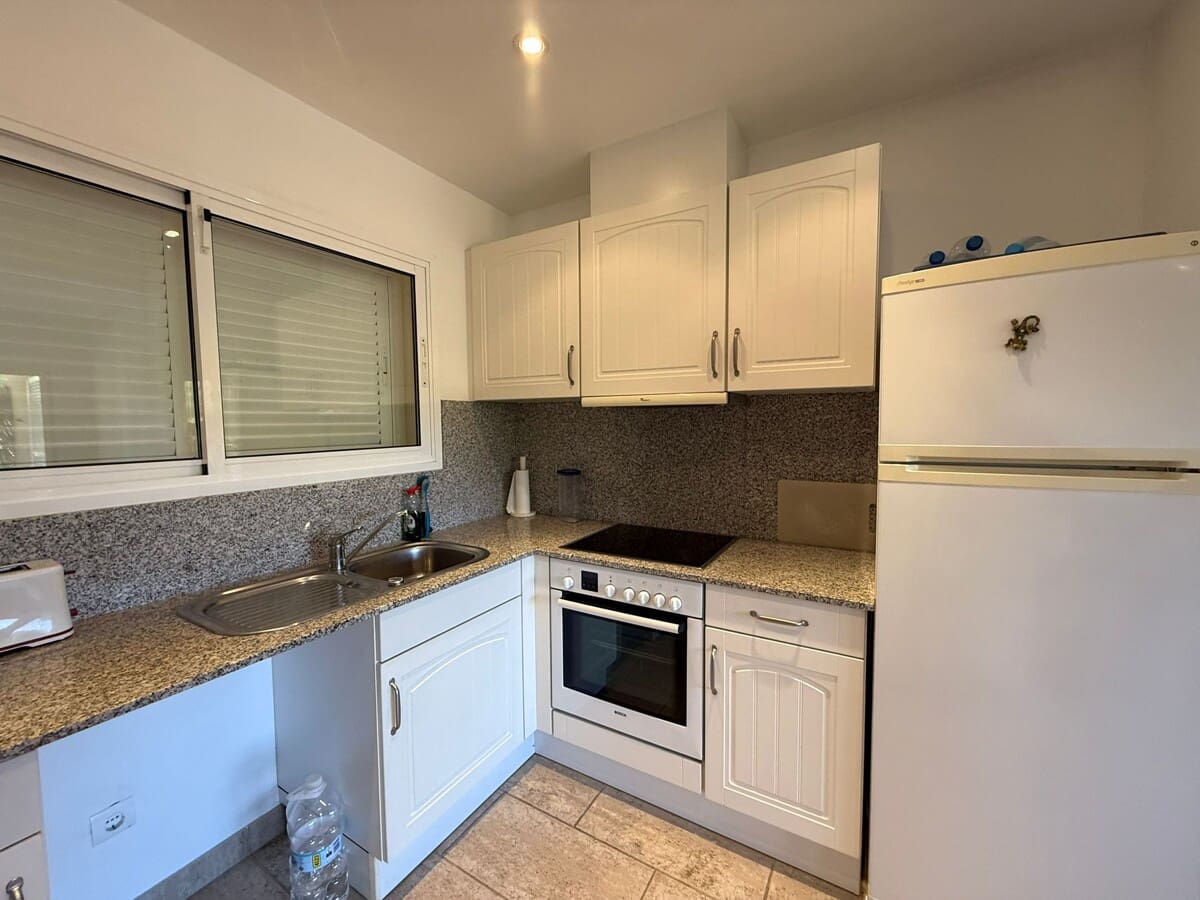 2 soveværelse Lejlighed til salg i Cala Fornells med swimmingpool - € 475.000 (Ref: 9263923)