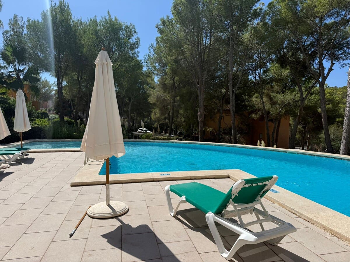 2 soveværelse Lejlighed til salg i Cala Fornells med swimmingpool - € 475.000 (Ref: 9263923)