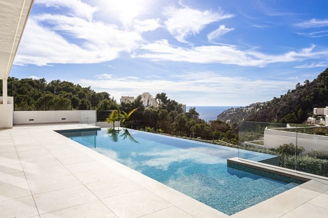 5 slaapkamer Villa te koop in Puerto de Andratx, Andratx met garage - € 6.750.000 (Ref: 9274047)