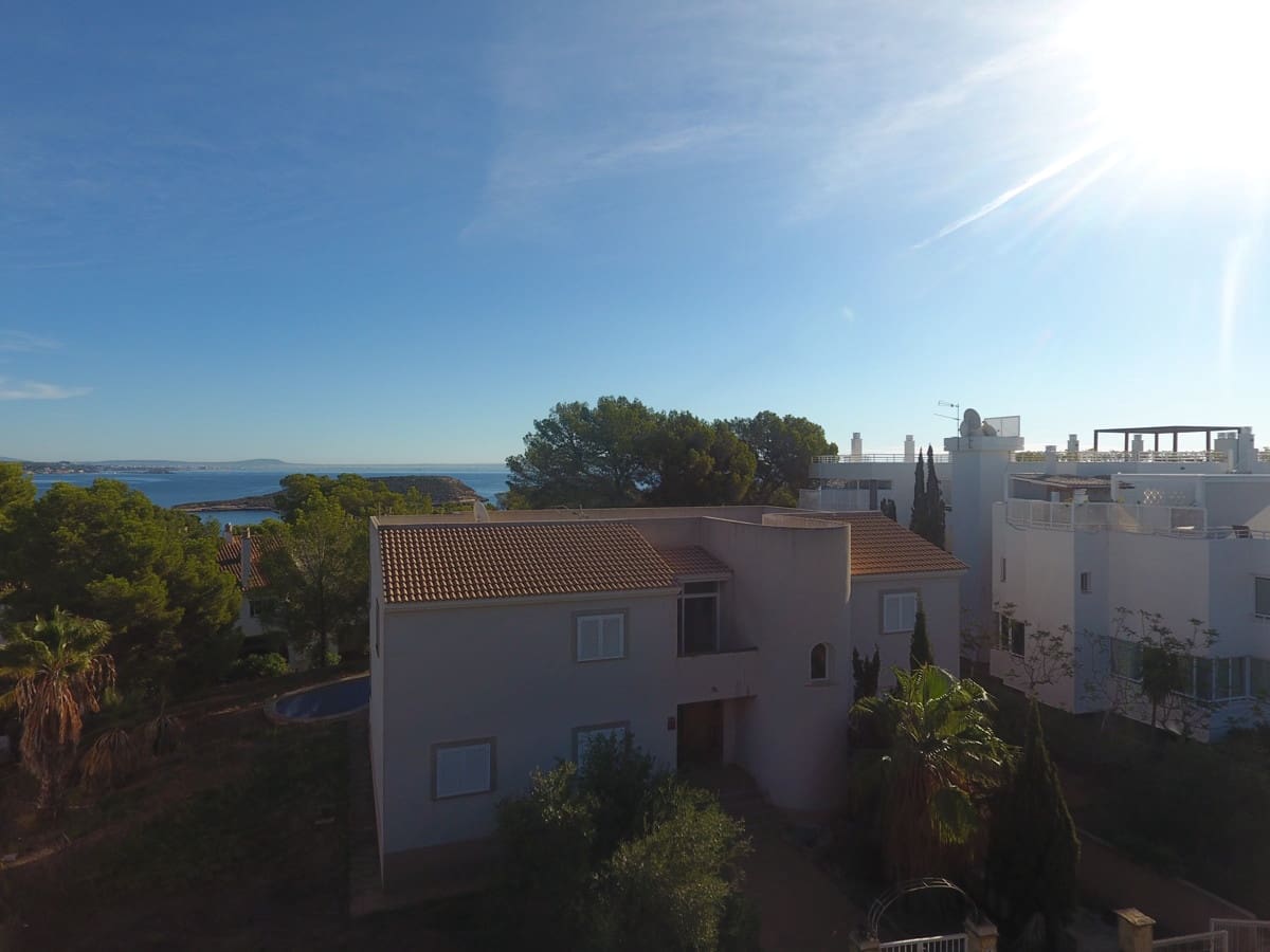 Grunde uden byggetilladelser til salg i Cala Vinyes / Cala Vinyas / Cala Vinas - € 1.550.000 (Ref: 9279692)