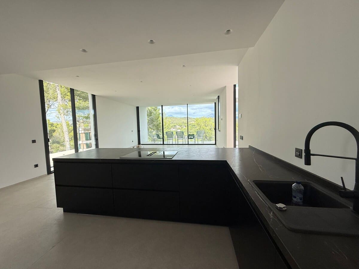 5 sovrum Villa till salu i Santa Ponsa med pool garage - 3 100 000 € (Ref: 9287195)