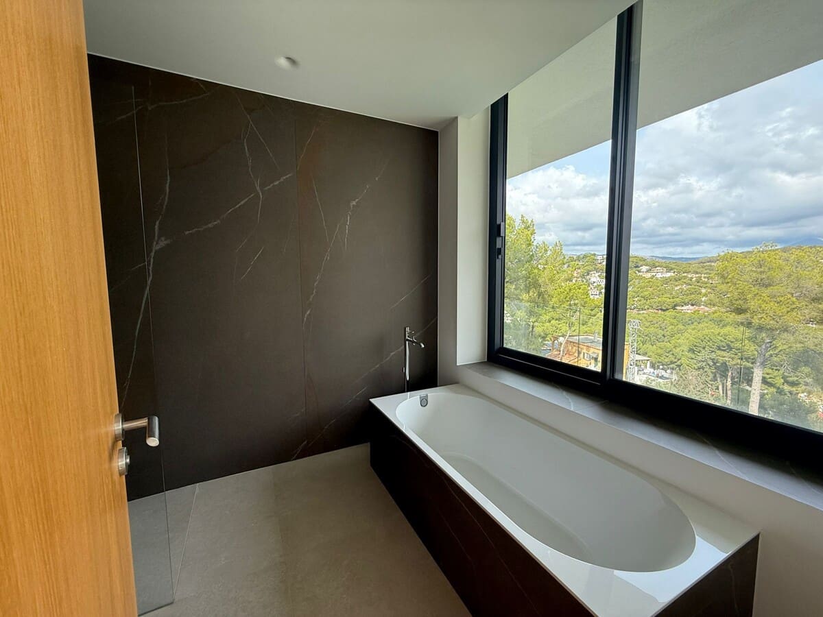 5 sovrum Villa till salu i Santa Ponsa med pool garage - 3 100 000 € (Ref: 9287195)