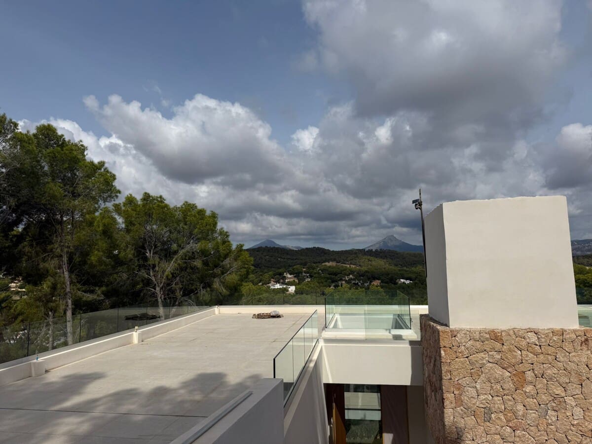 5 sovrum Villa till salu i Santa Ponsa med pool garage - 3 100 000 € (Ref: 9287195)