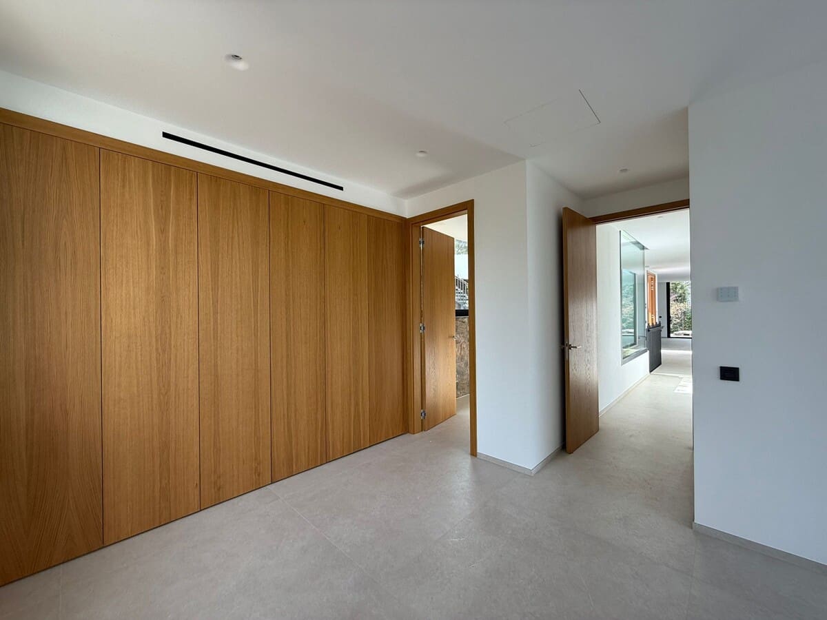 5 sovrum Villa till salu i Santa Ponsa med pool garage - 3 100 000 € (Ref: 9287195)