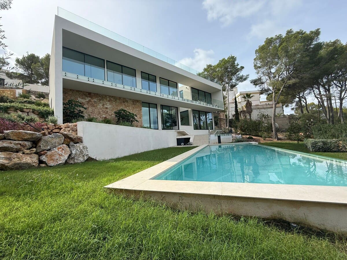 5 sovrum Villa till salu i Santa Ponsa med pool garage - 3 100 000 € (Ref: 9287195)