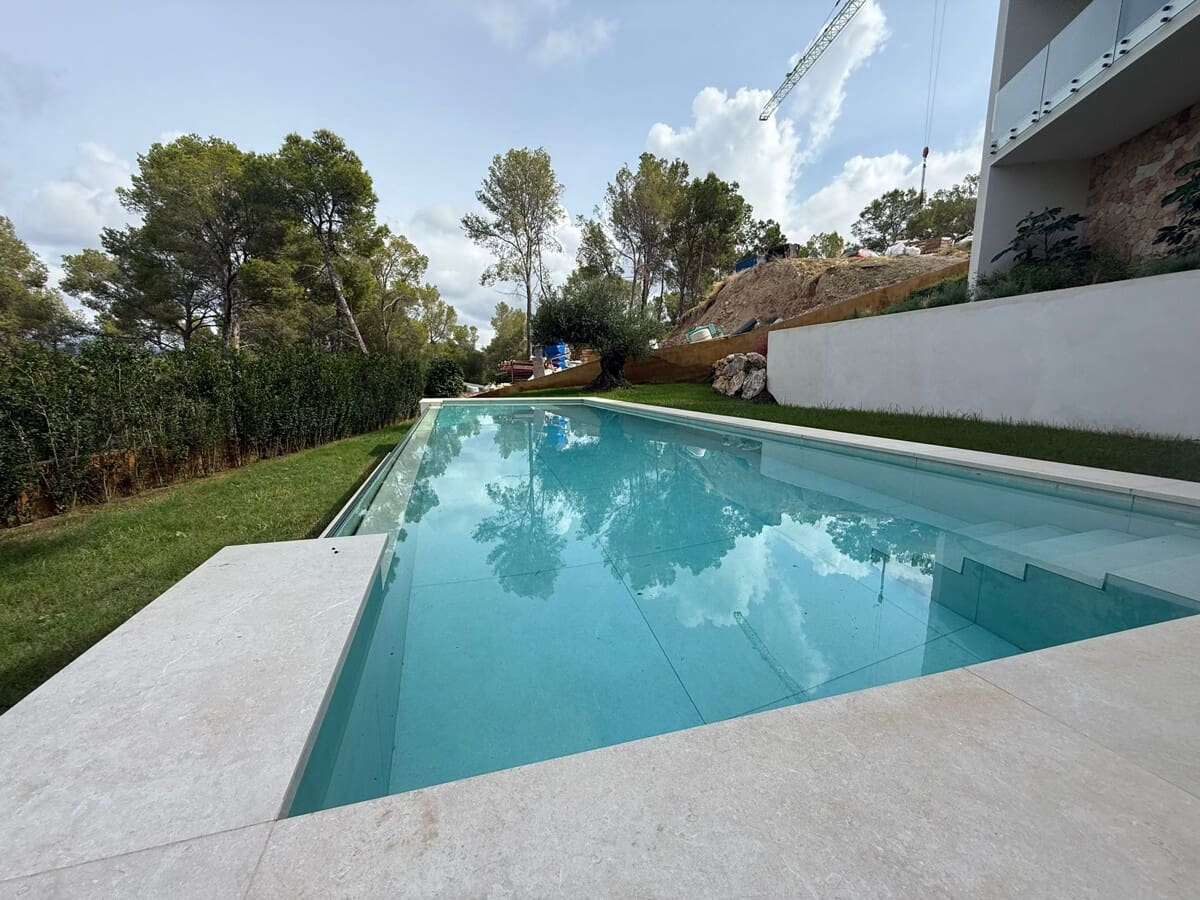 5 sovrum Villa till salu i Santa Ponsa med pool garage - 3 100 000 € (Ref: 9287195)