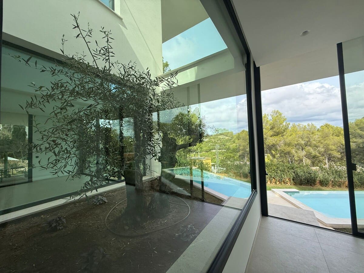 5 sovrum Villa till salu i Santa Ponsa med pool garage - 3 100 000 € (Ref: 9287195)