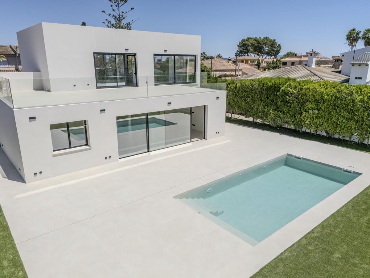 Chalet de 3 habitaciones en Badia Gran en venta con garaje - 1.800.000 € (Ref: 9287325)