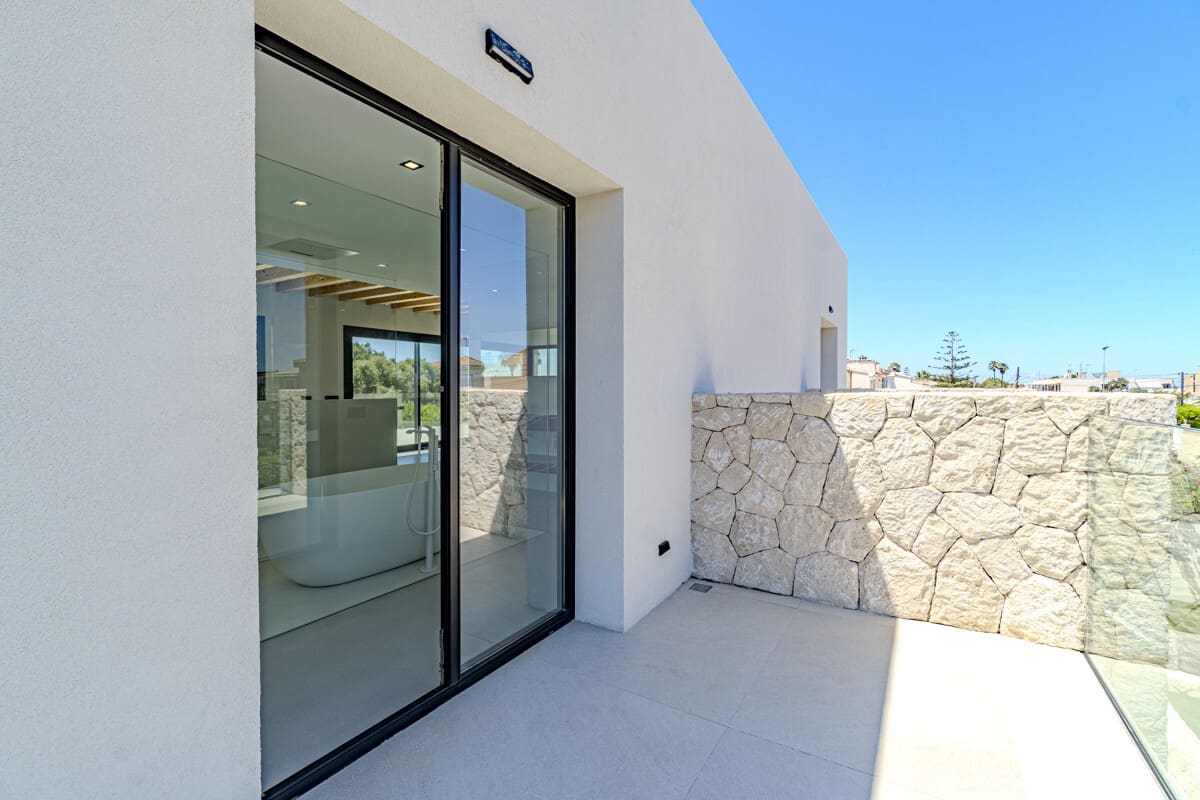 Chalet de 3 habitaciones en Badia Gran en venta con garaje - 1.800.000 € (Ref: 9287325)