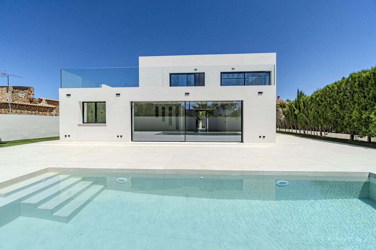 Chalet de 3 habitaciones en Badia Gran en venta con garaje - 1.800.000 € (Ref: 9287325)