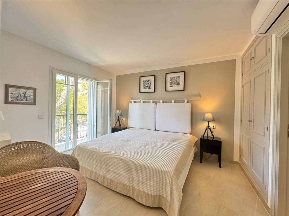 2 slaapkamer Flat te koop in Costa de la Calma - € 645.000 (Ref: 9294092)