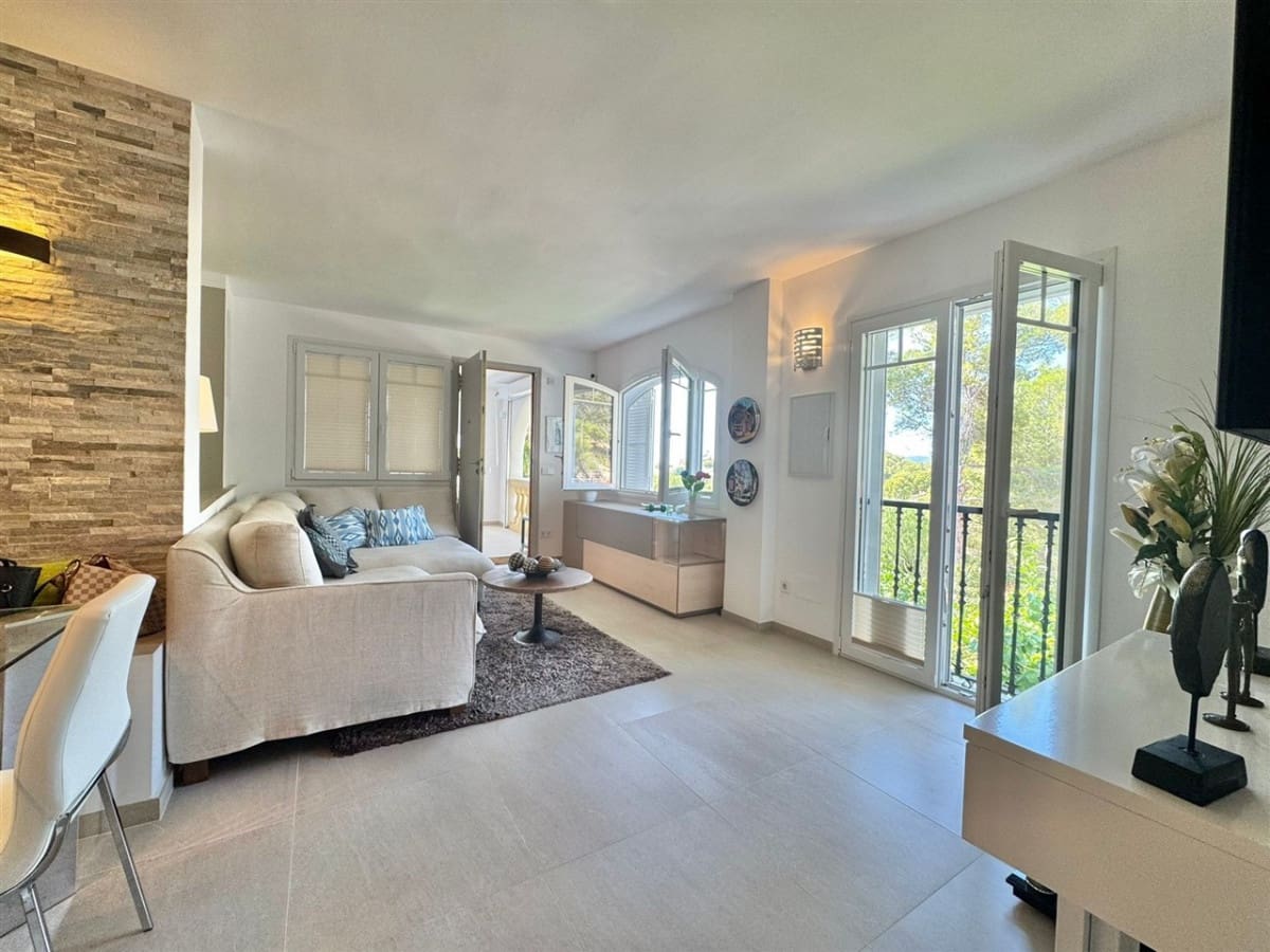 2 slaapkamer Flat te koop in Costa de la Calma - € 645.000 (Ref: 9294092)