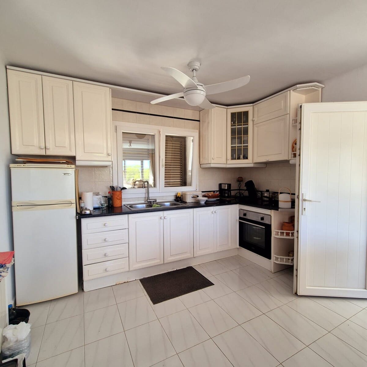 2 bedroom Penthouse for sale in Cala d'Or - € 520,000 (Ref: 9298936)