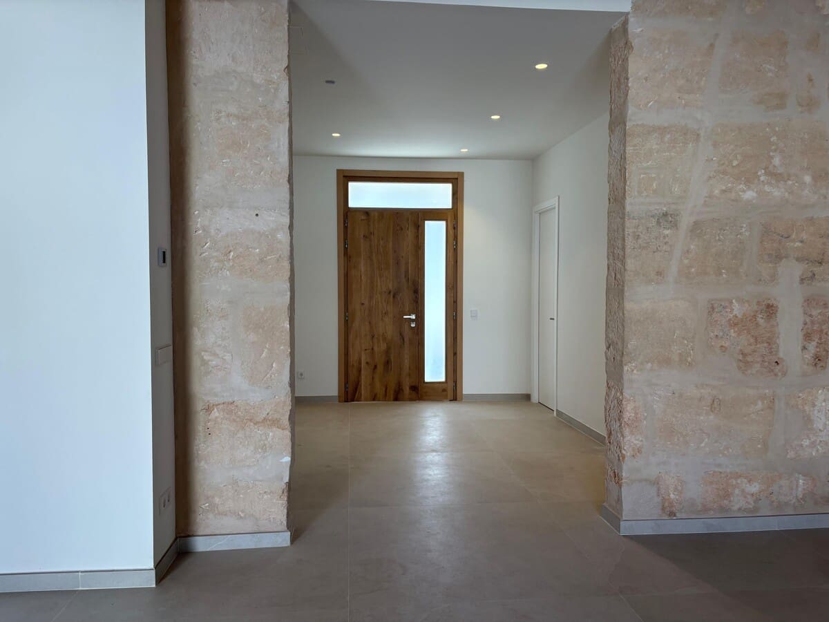 4 soveværelse Rækkehus til salg i Ses Salines med swimmingpool - € 1.600.000 (Ref: 9298998)