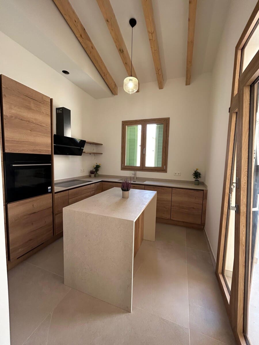 4 soveværelse Rækkehus til salg i Ses Salines med swimmingpool - € 1.600.000 (Ref: 9298998)