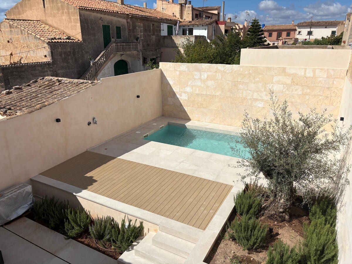 4 soveværelse Rækkehus til salg i Ses Salines med swimmingpool - € 1.600.000 (Ref: 9298998)